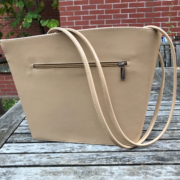 Tiffany and Fred Teardrop Handbag - Picture 3 of 6